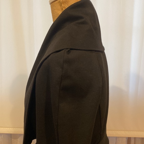 INDITEX Fabulous ladies unique black blazer with belt, size Medium - Picture 5 of 16